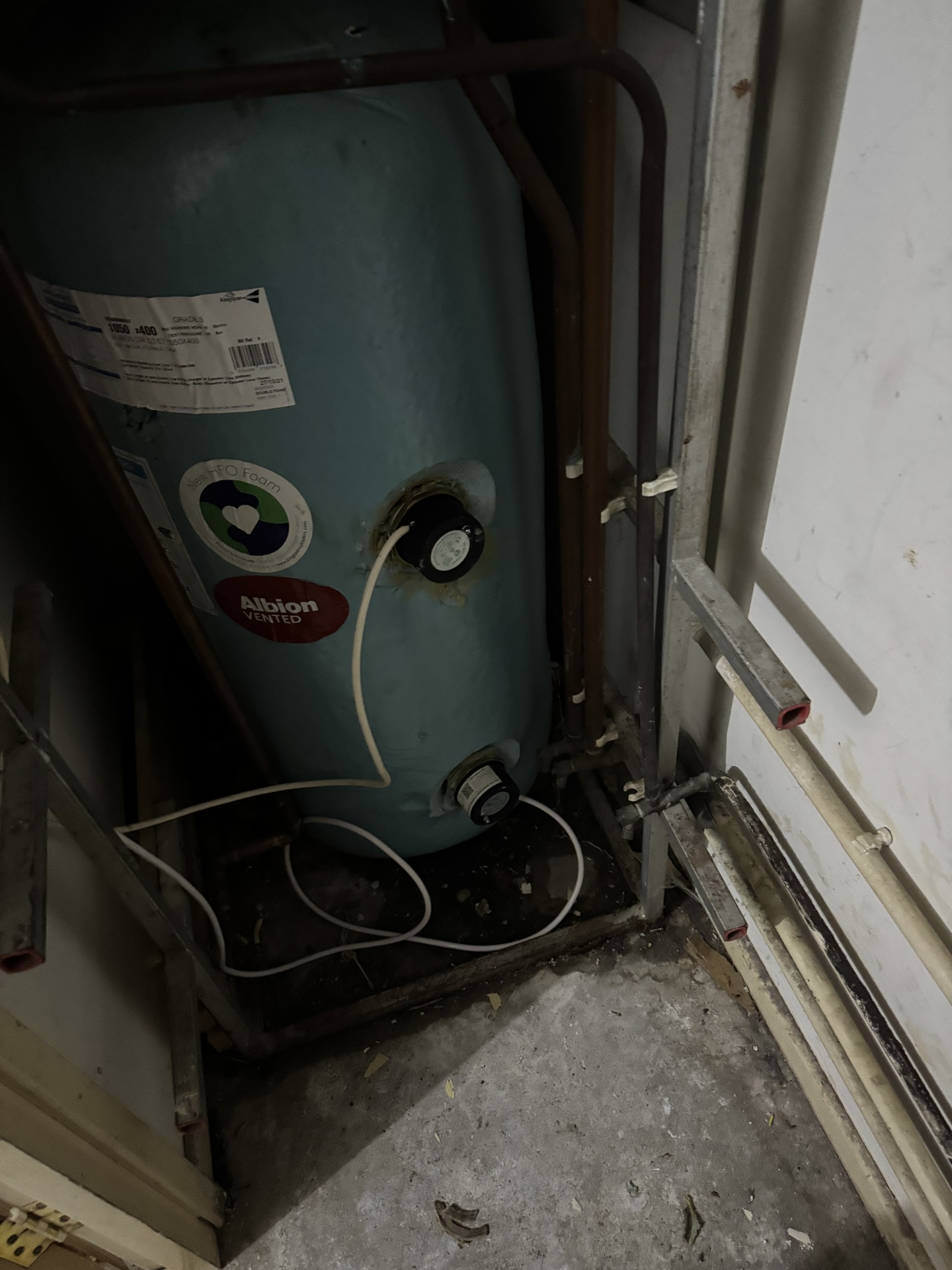 After: Emersion heater replacement open vent Cylinder